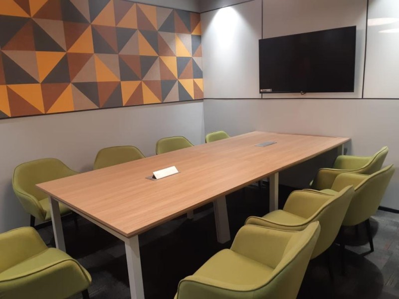 Conference Room in Qutab